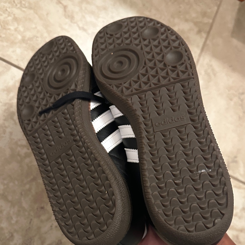 Adidas Samba Classic Black White Sneakers - Picture 7 of 8
